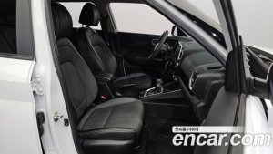 Hyundai Venue 1.6 Smart 2021 года из Южной Кореи