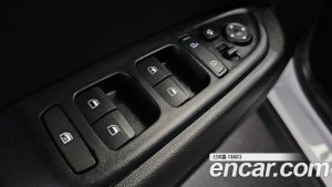 Hyundai Venue 1.6 Smart 2021 года из Южной Кореи