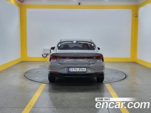 Hyundai AVANTE 1.6 2021 года из Южной Кореи