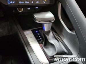 Hyundai AVANTE 1.6 2021 года из Южной Кореи