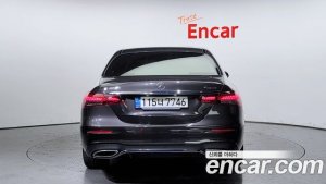 Mercedes-Benz E-Class E220d 4MATIC AMG Line 2021 года из Южной Кореи