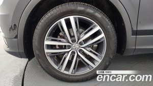 Volkswagen Tiguan 2.0 TDI Prestige 2020 года из Южной Кореи