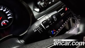 Kia Seltos Бензин 1.6 Turbo 2WD 2021 года из Южной Кореи