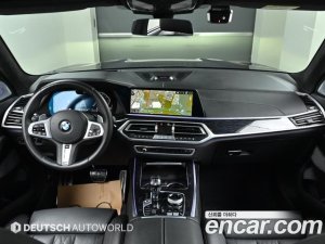 BMW X7 xDrive 40i M Sport 6인승 2021 года из Южной Кореи