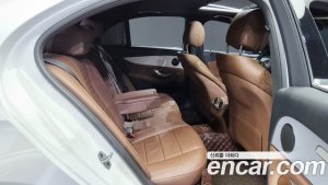 Mercedes-Benz E-Class E250 Avantgarde 2021 года из Южной Кореи