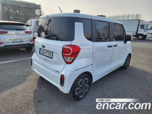 Kia RAY Facelift 2021 года из Южной Кореи