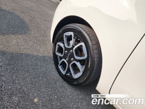 Kia RAY Facelift 2021 года из Южной Кореи