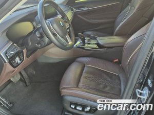 BMW 5-Series 520d xDrive Luxury Plus 2020 года из Южной Кореи