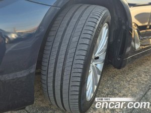BMW 5-Series 520d xDrive Luxury Plus 2020 года из Южной Кореи