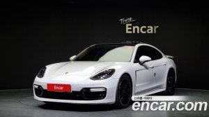 Porsche Panamera 3.0 AWD 2020 года из Южной Кореи