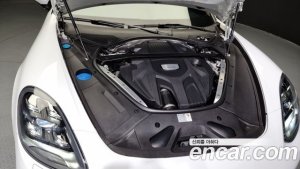 Porsche Panamera 3.0 AWD 2020 года из Южной Кореи