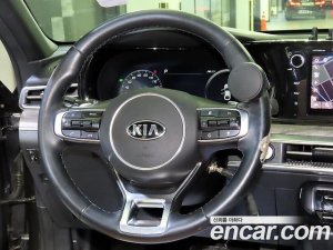 Kia K5 Signature 2020 года из Южной Кореи