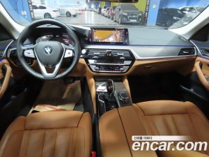 BMW 5-Series 530e Luxury 2020 года из Южной Кореи