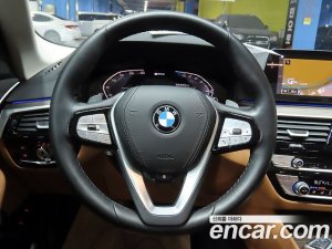 BMW 5-Series 530e Luxury 2020 года из Южной Кореи