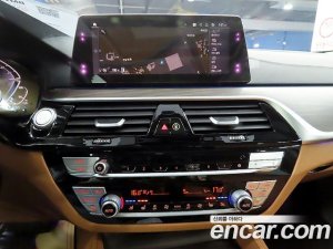 BMW 5-Series 530e Luxury 2020 года из Южной Кореи