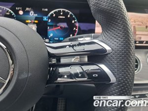 Mercedes-Benz E-Class E350 4MATIC AMG Line 2021 года из Южной Кореи