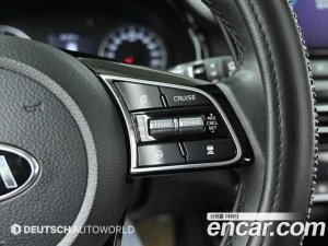 Kia Seltos Бензин 1.6 Turbo 4WD 2022 года из Южной Кореи