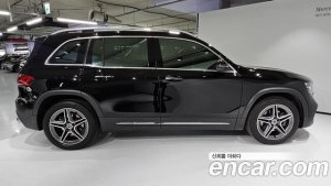 Mercedes-Benz GLB-Class GLB250 4MATIC 2021 года из Южной Кореи