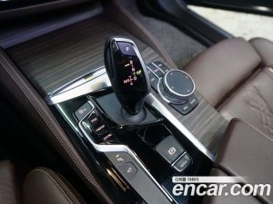 BMW 5-Series 530i M Sport Plus 2020 года из Южной Кореи