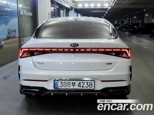 Kia K5 1.6 Turbo 2020 года из Южной Кореи