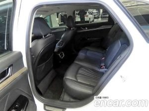 Kia K5 1.6 Turbo 2020 года из Южной Кореи