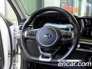 Kia K5 1.6 Turbo 2020 года из Южной Кореи
