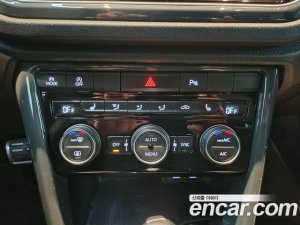 Volkswagen T-Roc 2.0 TDI Prestige 2021 года из Южной Кореи
