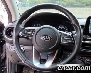 Kia K3 Signature 2021 года из Южной Кореи