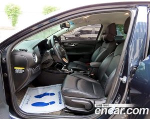 Kia K3 Signature 2021 года из Южной Кореи
