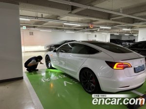 Tesla Model 3 Performance 2020 года из Южной Кореи