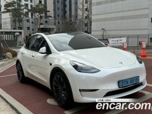 Tesla Model Y Performance 2021 года из Южной Кореи