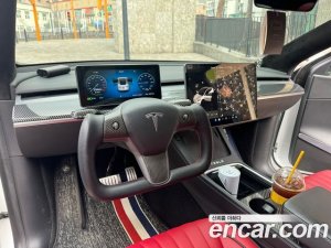 Tesla Model Y Performance 2021 года из Южной Кореи