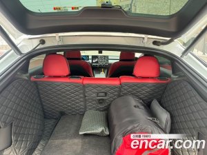 Tesla Model Y Performance 2021 года из Южной Кореи