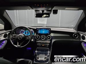 Mercedes-Benz GLC-Class GLC300e 4MATIC Coupe 2020 года из Южной Кореи