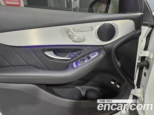 Mercedes-Benz GLC-Class GLC300e 4MATIC Coupe 2020 года из Южной Кореи