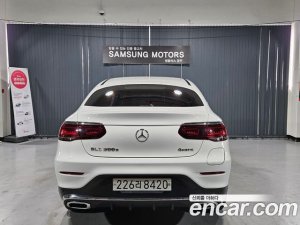 Mercedes-Benz GLC-Class GLC300e 4MATIC Coupe 2020 года из Южной Кореи