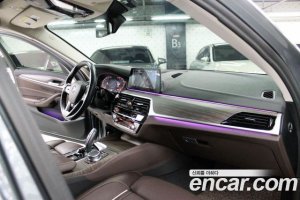 BMW 5-Series 530i Luxury Plus 2020 года из Южной Кореи