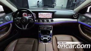 Mercedes-Benz E-Class E300 4MATIC AMG Line 2020 года из Южной Кореи