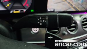 Mercedes-Benz E-Class E300 4MATIC AMG Line 2020 года из Южной Кореи