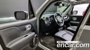 Jeep Renegade 2.4 Limited AWD 2021 года из Южной Кореи