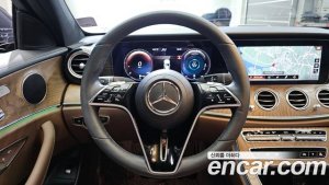 Mercedes-Benz E-Class E250 Exclusive 2021 года из Южной Кореи