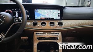Mercedes-Benz E-Class E250 Exclusive 2021 года из Южной Кореи