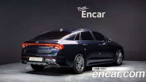 Kia K5 2.0 2020 года из Южной Кореи