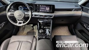 Kia K5 2.0 2020 года из Южной Кореи
