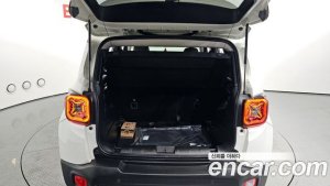 Jeep Renegade 2.4 Limited 2021 года из Южной Кореи
