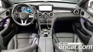 Mercedes-Benz C-Class C200 AMG Line 2021 года из Южной Кореи