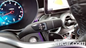 Mercedes-Benz C-Class C200 AMG Line 2021 года из Южной Кореи