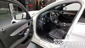 Mercedes-Benz C-Class C200 AMG Line 2021 года из Южной Кореи