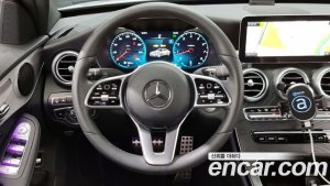 Mercedes-Benz C-Class C200 AMG Line 2021 года из Южной Кореи