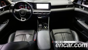 Kia K5 2.0 2021 года из Южной Кореи